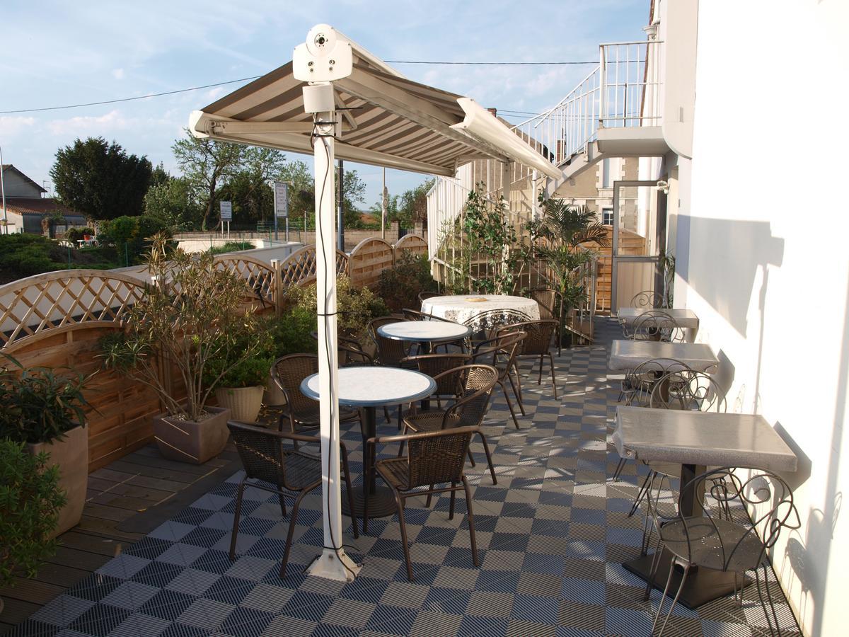 The Originals Access, Hotel Thouars Buitenkant foto